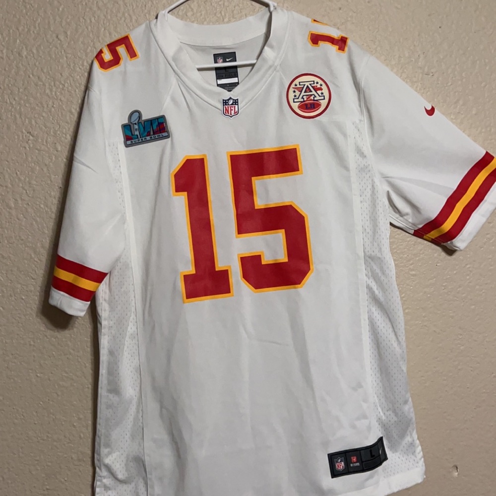 Patrick Mahomes Super Bowl Jersey. Never used. In good condition.